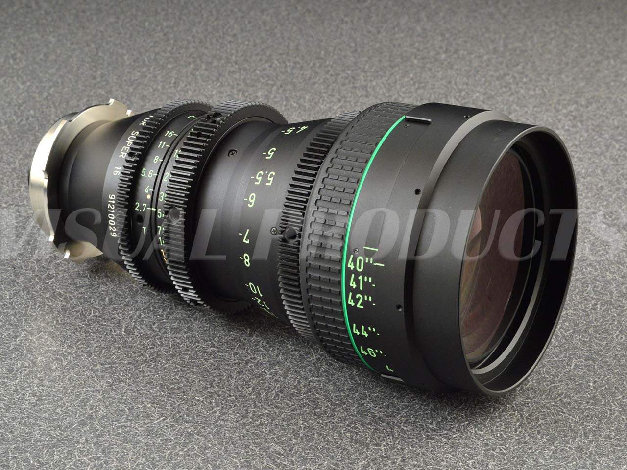 Canon 10.6-180mm T2.7 Super16 Zoom Lens - Image 2