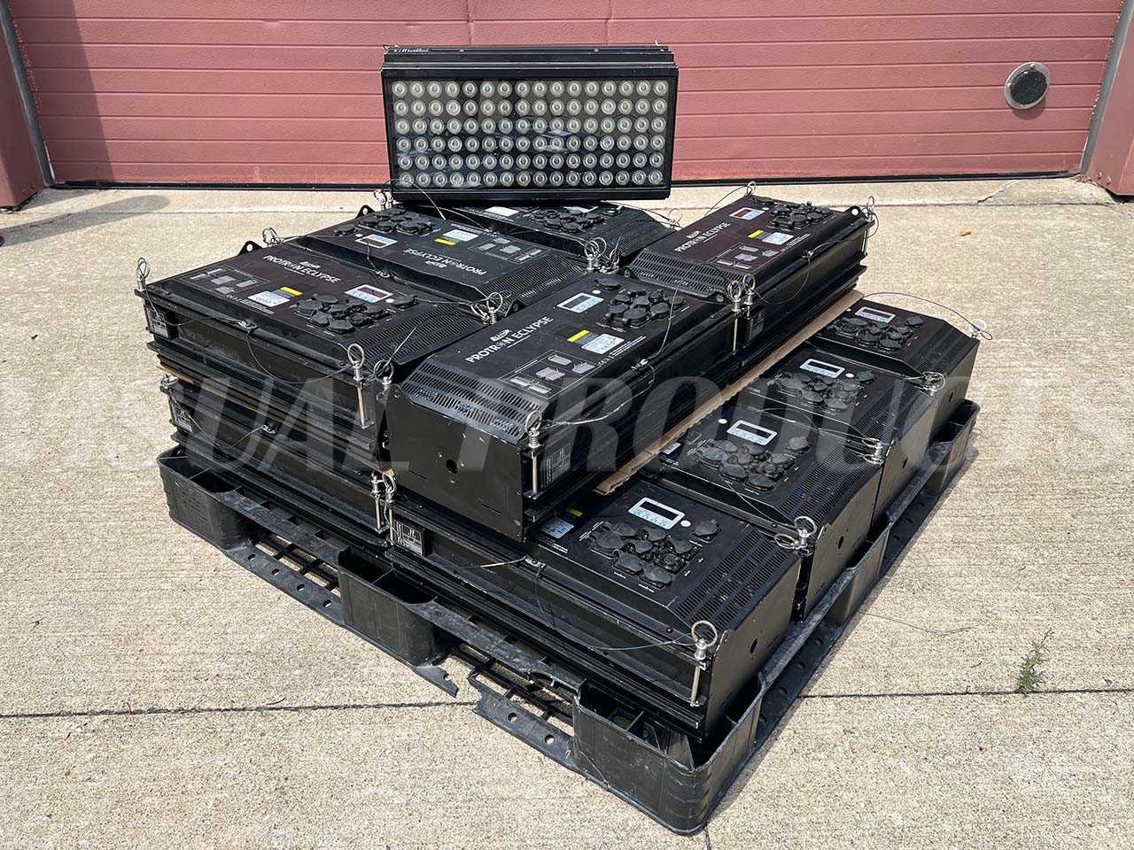 Elation Protron Eclypse